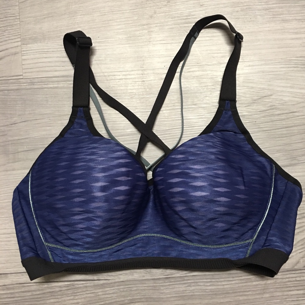 Victoria’s Secret Strappy Blue Sports Bra 32D